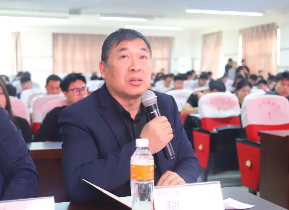 网格深耕展实绩 群贤共话绘蓝图||bat365正版唯一官网学生工作网格化管理汇报