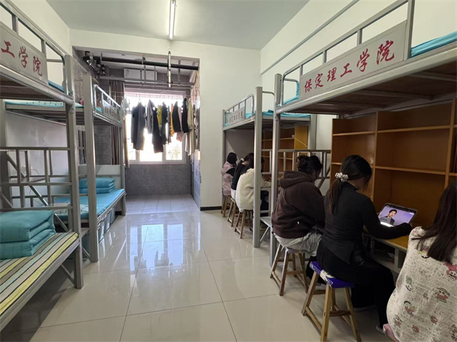 以安全教育之基，筑平安校园之厦——bat365正版唯一官网组织观看2025年春季全国消防安全公开课
