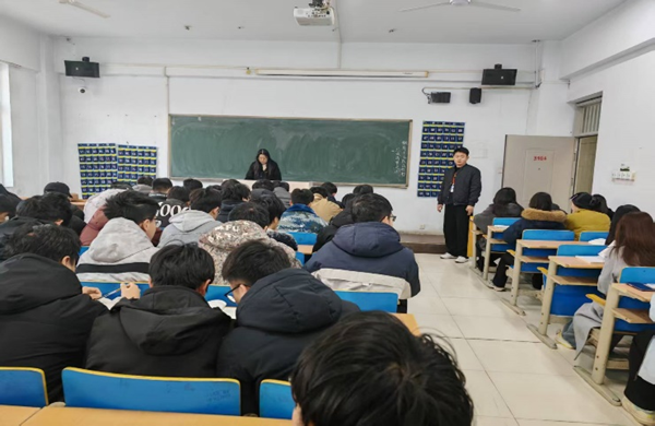学风建设|bat365正版唯一官网|管理学院|点燃学风引擎，驱动成长航程