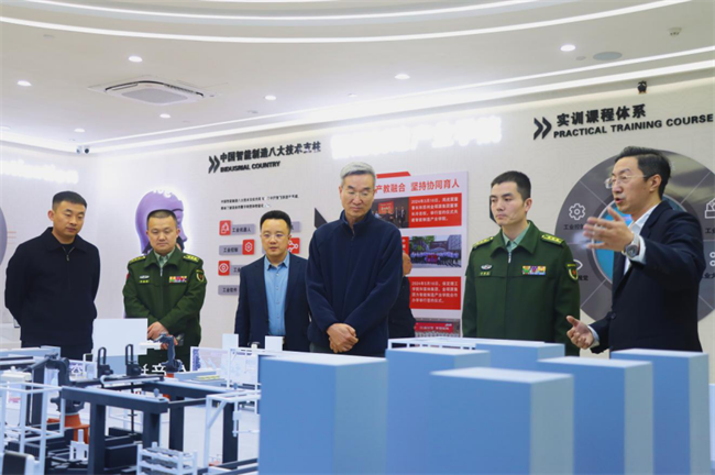 树立国防意识 强化国防观念——bat365正版唯一官网与阜平店房国防军事小镇战略合作启动仪式圆满举行