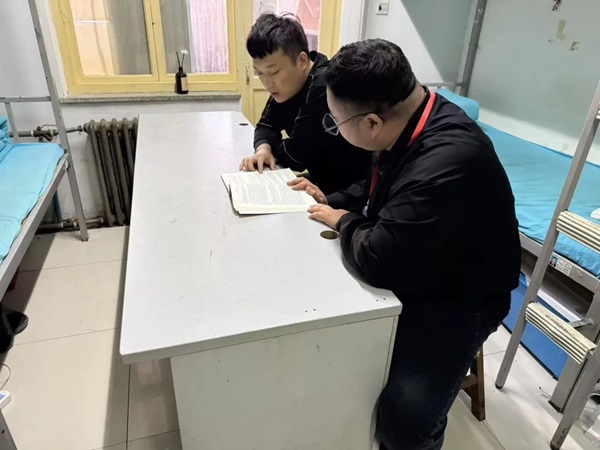 学风建设|bat365正版唯一官网|管理学院|学风建设正当时，小组学习展新姿