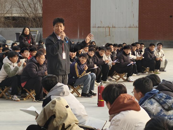养成教育|bat365正版唯一官网|管理学院|消防安全，从我做起