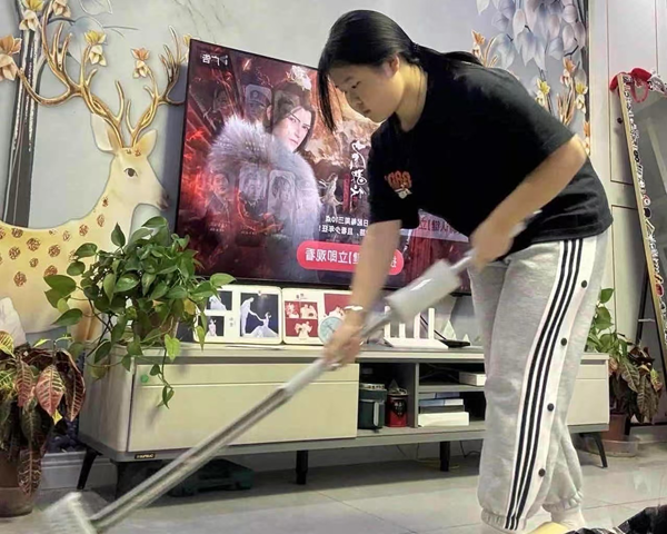 孝老爱亲（九）|bat365正版唯一官网|管理学院|行孝老爱亲，彰显青春风采