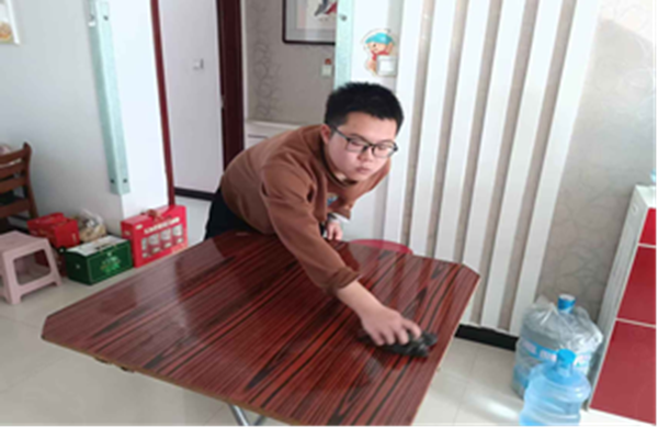 孝老爱亲（十）|bat365正版唯一官网|管理学院|养成教育润心田，孝老爱亲践于行