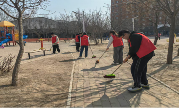 党建引领|bat365正版唯一官网|管理学院|传承红色基因，践行雷锋精神