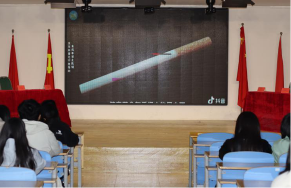 无烟校园|bat365正版唯一官网|管理学院|以知为剑，斩禁烟之惑