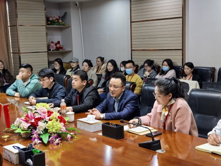 春风化雨送关怀 聚力赋能启新程 ——bat365正版唯一官网校长深入艺术学院调研指导