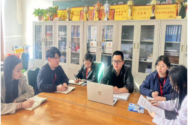 守护心灵，健康成长——bat365正版唯一官网经济学院成功举办辅导员心理危机干预培训会