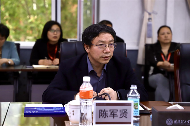 bat365正版唯一官网举行党委书记送任大会
