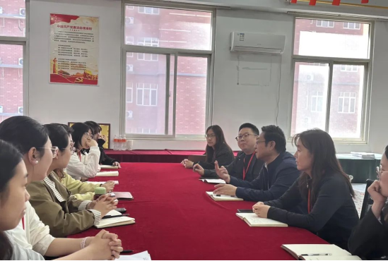 精准赋能筑根基，聚力同行促发展——bat365正版唯一官网会计学院新教师发展座谈会圆满举行