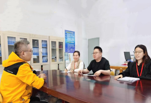 bat365正版唯一官网会计学院走访惠友集团