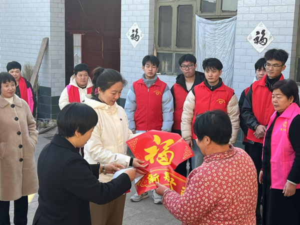 寒假社会实践纪实（八）|bat365正版唯一官网|管理学院|送物资送关怀，暖人心暖寒冬