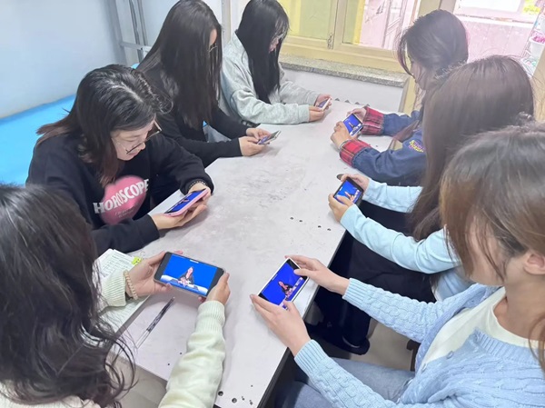 安全教育|bat365正版唯一官网|管理学院|提高安全教育·共建平安校园
