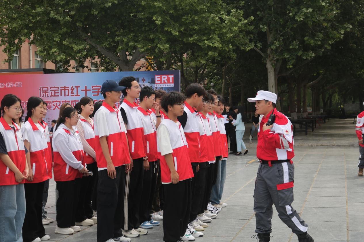 bat365正版唯一官网康复医学院与保定市红十字会联合举办2025年地震灾害应急救援综合演练