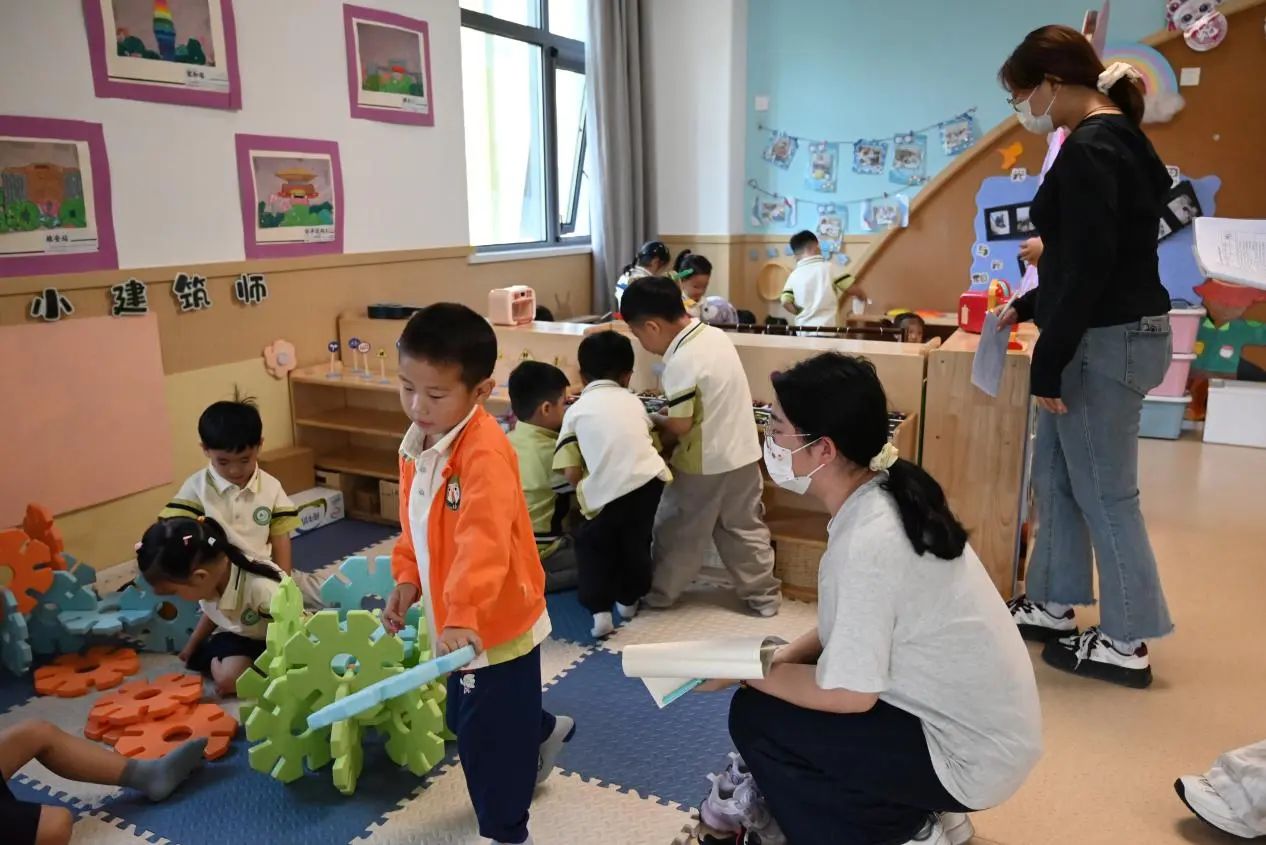bat365正版唯一官网||教育学院||携手共育未来—bat365正版唯一官网教育学院与雄安容西金安幼儿园开启合作新篇章