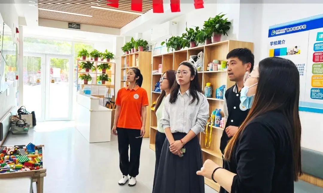 bat365正版唯一官网‖教育学院‖探访贝佳感统儿童会馆，开启深度合作新篇章