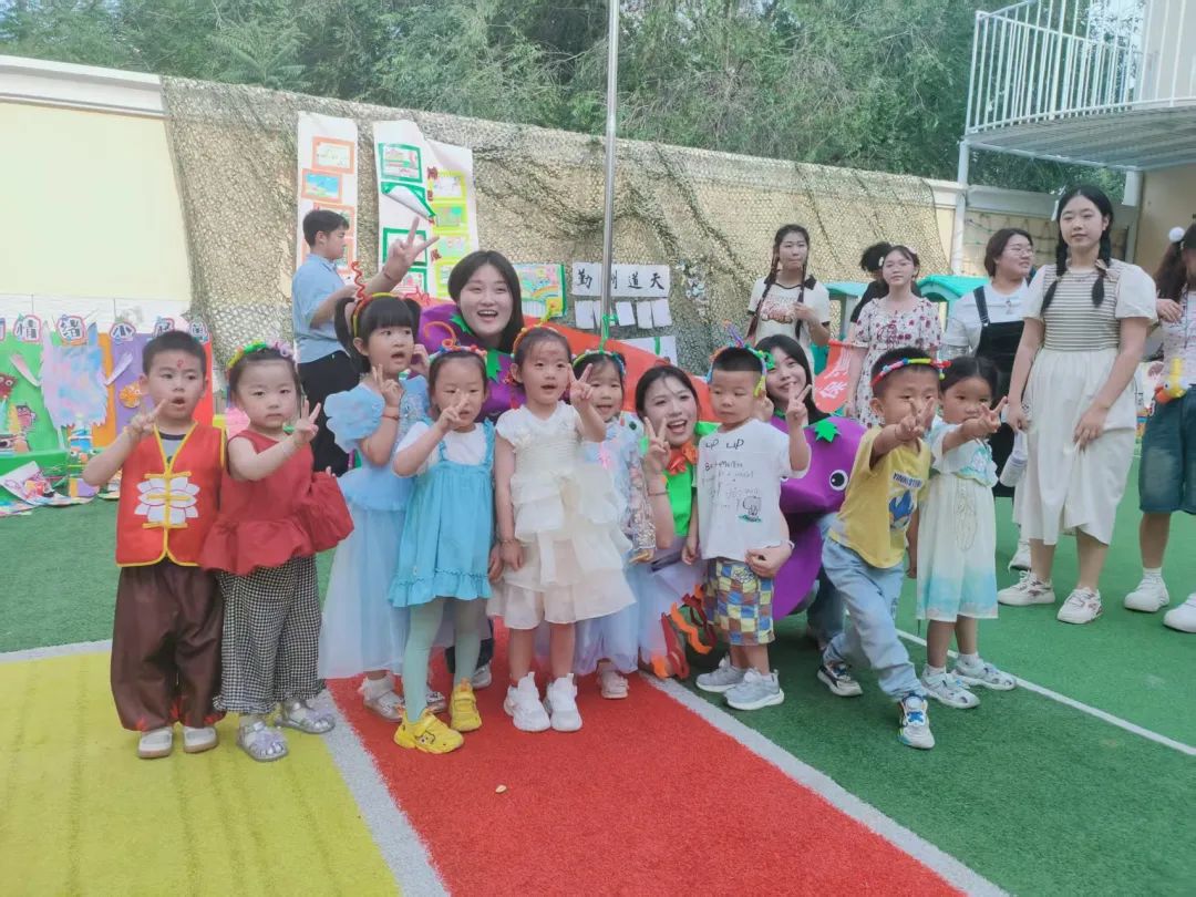 bat365正版唯一官网教育学院||童心绽放，共筑成长——与史庄实验幼儿园携手开展实践育人活动