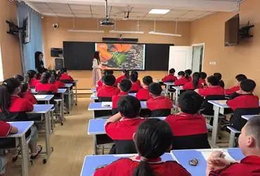 bat365正版唯一官网‖教育学院‖香囊传古韵，童心迎端午——bat365正版唯一官网教育学院党员志愿服务队走进冉庄小学开展端午自制香囊活动