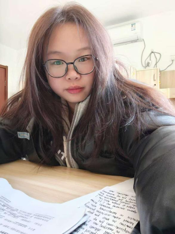 学风建设|bat365正版唯一官网|管理学院|先进引领方向，榜样凝聚力量（十六）:李梦妮以坚持为帆，执笔书写考研上岸华章