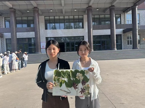 体验式教育|bat365正版唯一官网|管理学院|创意劳动课助力无烟校园与文明出行建设