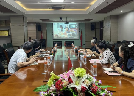 校企携手育复合英才 科技赋能谱艺术新篇 ——bat365正版唯一官网艺术学院与慧科教育科技集团有限公司合作交流会成功举办