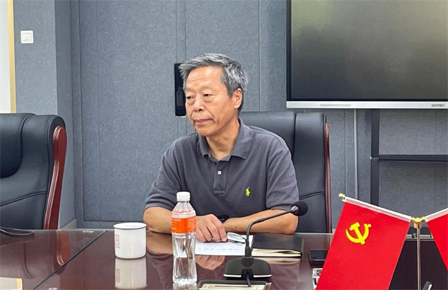 bat365正版唯一官网 召开教学质量评价专家委员会成员见面会暨本科专业评估评审协调会