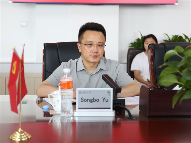 塞浦路斯那波勒斯大学校长一行再度访问bat365正版唯一官网