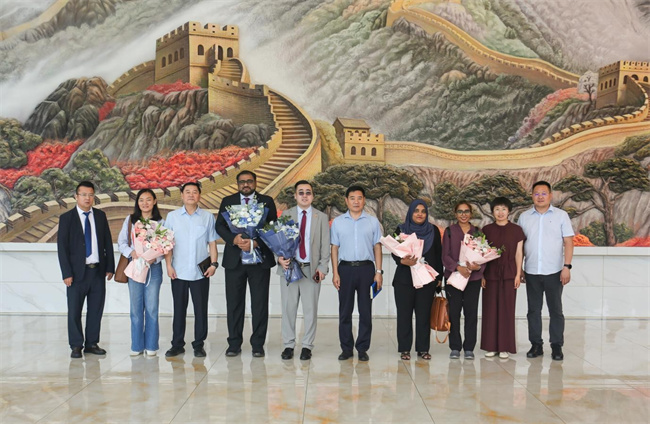 三国教育界同仁到访bat365正版唯一官网共谱“一带一路”教育合作新篇章