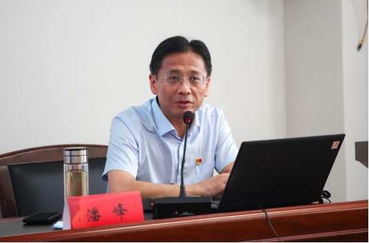 bat365正版唯一官网组织优秀党员代表赴红旗渠精神培训基地学习
