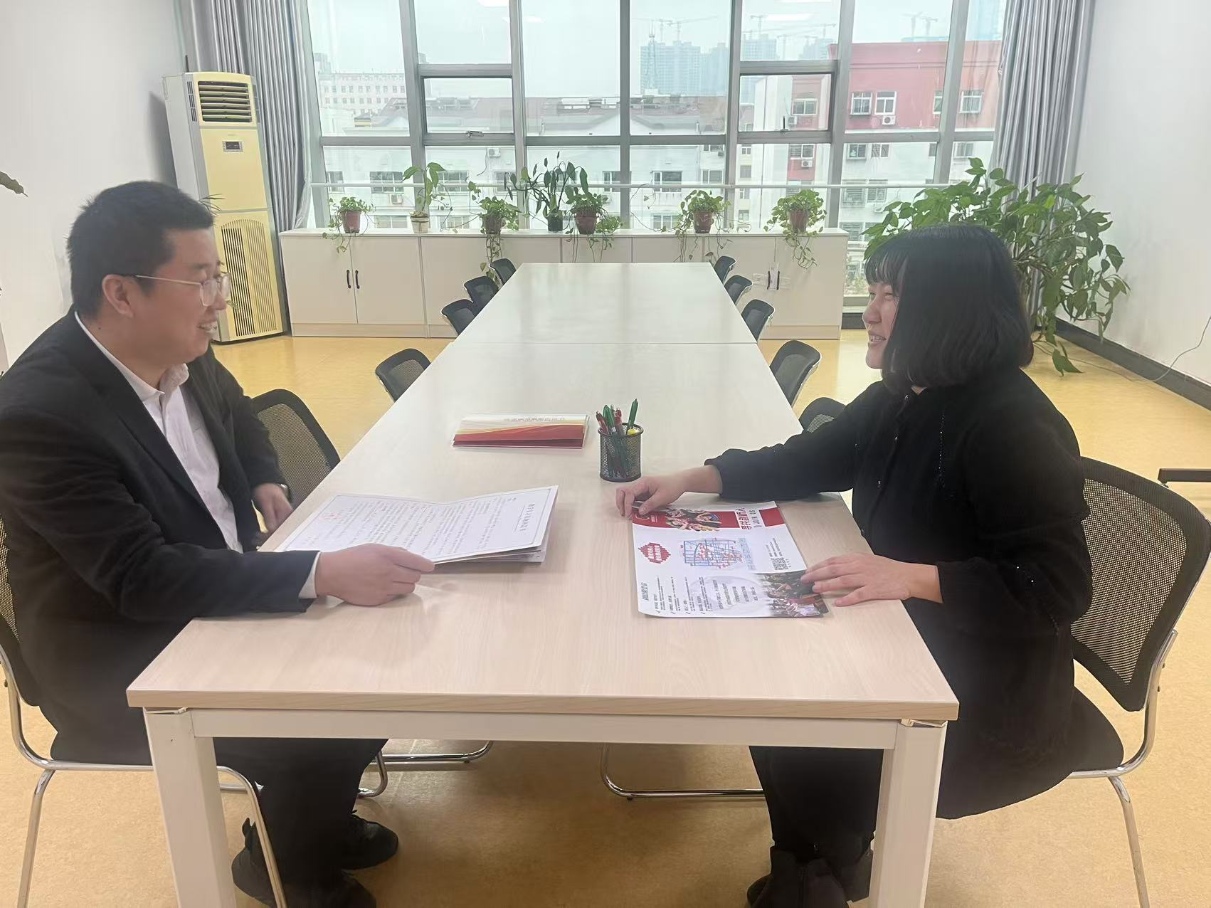 访企拓岗促就业，bat365正版唯一官网教育学院与剑桥英语学校开启合作新篇章