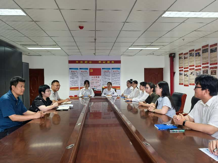 校政联动筑平台 青春实践显担当——bat365正版唯一官网与莲池区教体局暑期岗位实践活动成果丰硕