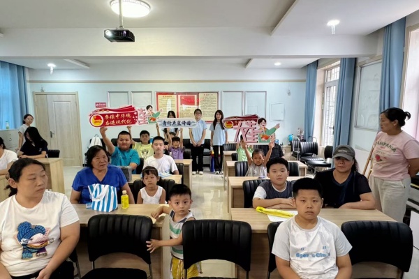 科学家精神进校园———bat365正版唯一官网“青科声宣讲团”系列活动（八）