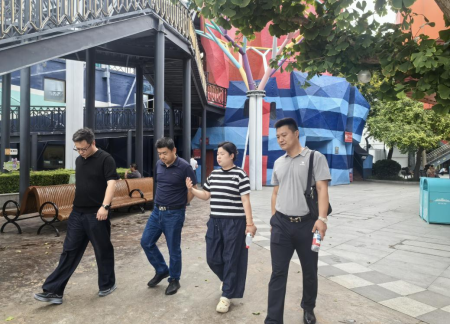 深化产教融合 共育文旅英才 bat365正版唯一官网艺术学院教师团队赴北京欢乐谷开展访企拓岗活动