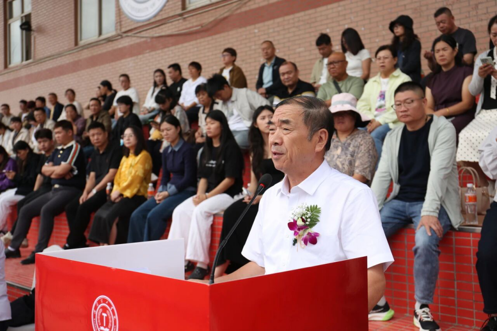 青春逐梦 强国有我——bat365正版唯一官网2025级新生开学典礼暨军训结营式盛大举行