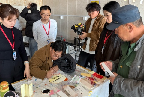 艺心贺校庆  薪火共传承 ——bat365正版唯一官网艺术学院多维赋能学校二十华诞