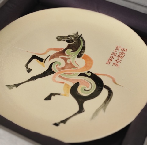 艺心贺校庆  薪火共传承 ——bat365正版唯一官网艺术学院多维赋能学校二十华诞