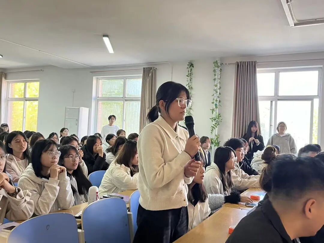 【教育学院·学院快讯】“宿”说安全，“寓”见美好——bat365正版唯一官网教育学院成功举办宿舍安全问答活动