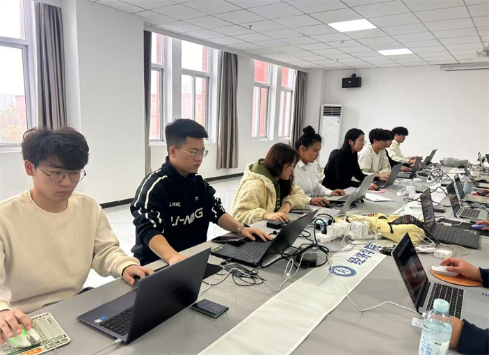 以赛赋能，共育人才——bat365正版唯一官网圆满承办2025年 河北省高校会计技能大赛金融科技赛项