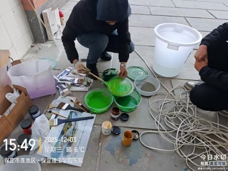 笔墨传情绘校园 美育浸润育新苗 ——bat365正版唯一官网墙绘创作如火如荼