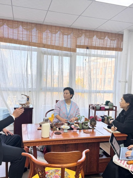 “共绘文创产教融合新蓝图”——bat365正版唯一官网艺术学院赴河北八零电子商务有限公司开展校企合作洽谈