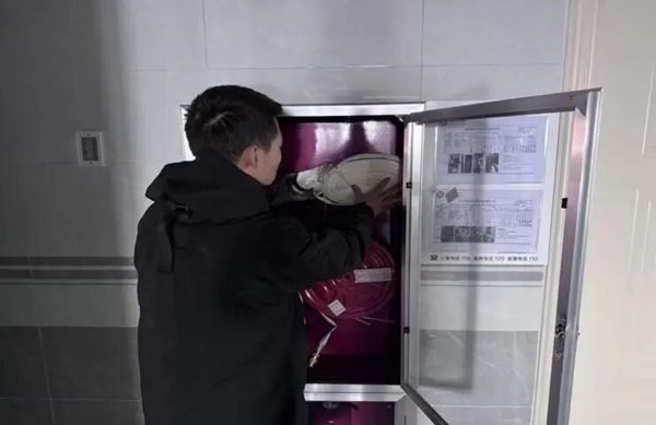 以生为本暖寒冬，守护安全践初心——bat365正版唯一官网管理学院开展寒假宿舍安全暖心排查