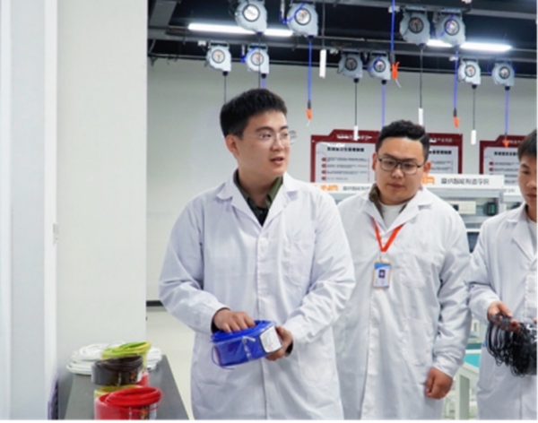榜样引领|bat365正版唯一官网|管理学院|国奖榜样，引领未来—2024-2025年度国家奖学金获得者风采展示（二）