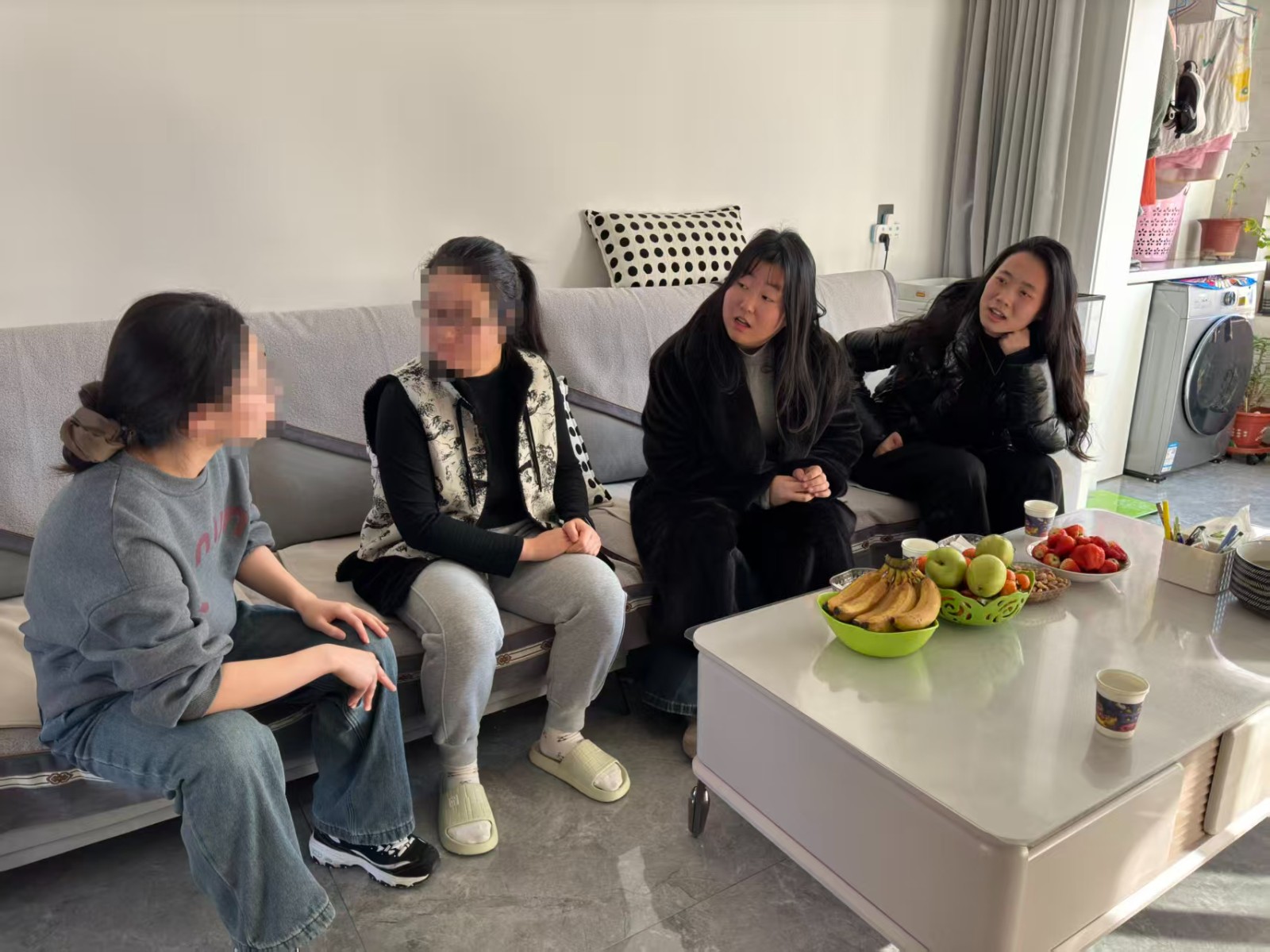 冬日暖阳传关爱，家校同心护成长——bat365正版唯一官网康复医学院开展寒假家访活动（上）