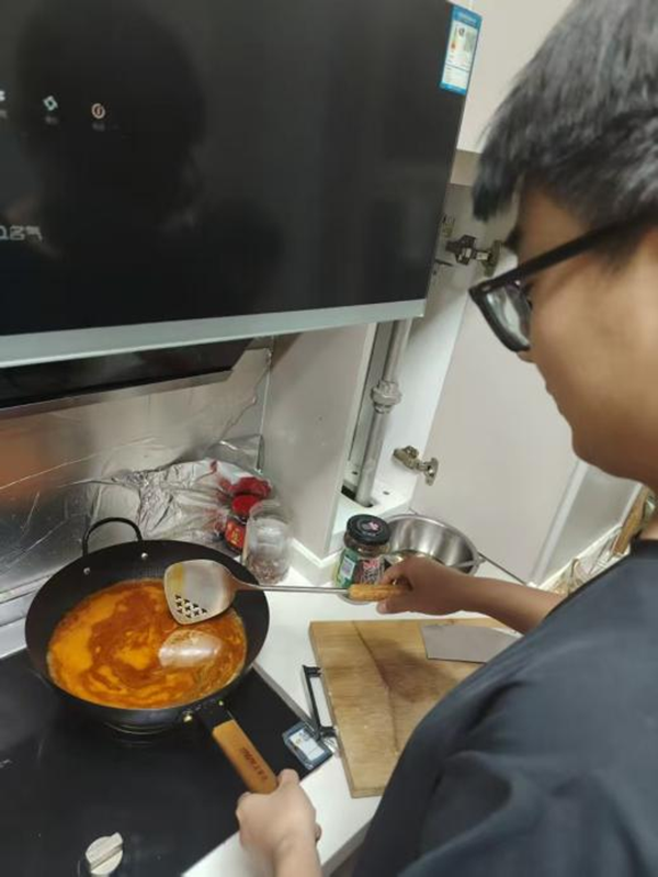 养成教育|bat365正版唯一官网|管理学院|以孝亲实践深化养成教育（四）