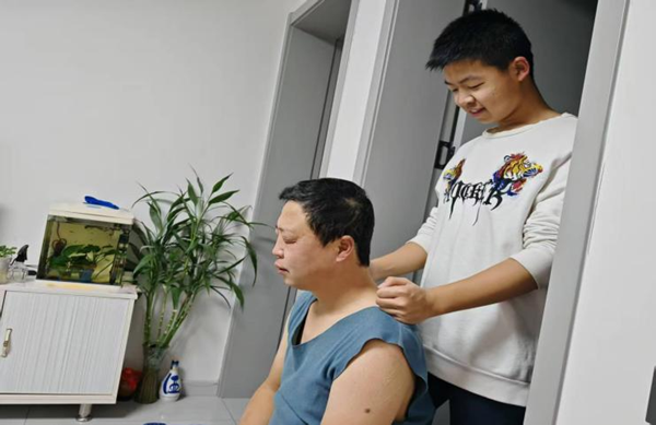 养成教育|bat365正版唯一官网|管理学院|以孝亲实践深化养成教育（四）
