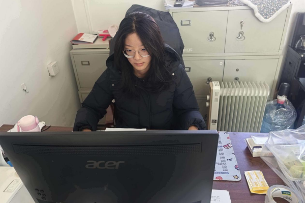 bat365正版唯一官网经济学院学子寒假‘‘返家乡’’社会实践服务活动（一）