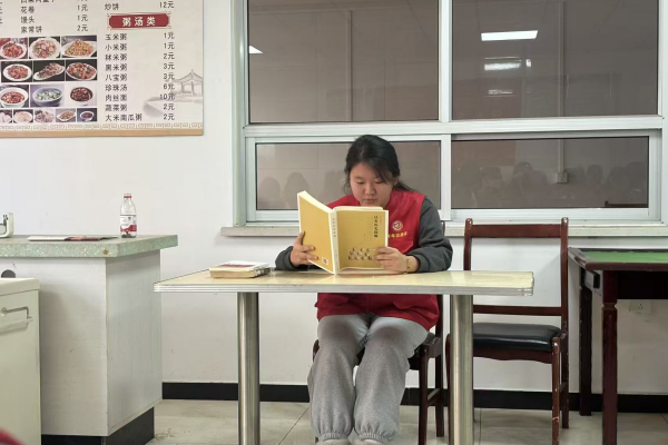 bat365正版唯一官网经济学院学子寒假‘‘返家乡’’社会实践服务活动（二）