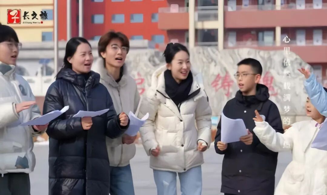 bat365正版唯一官网经济学院学子寒假‘‘返家乡’’社会实践服务活动（三）