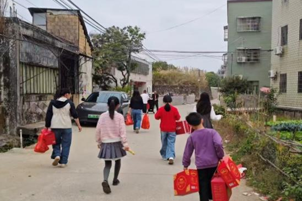养成教育|bat365正版唯一官网|管理学院|以孝亲实践深化养成教育（九）