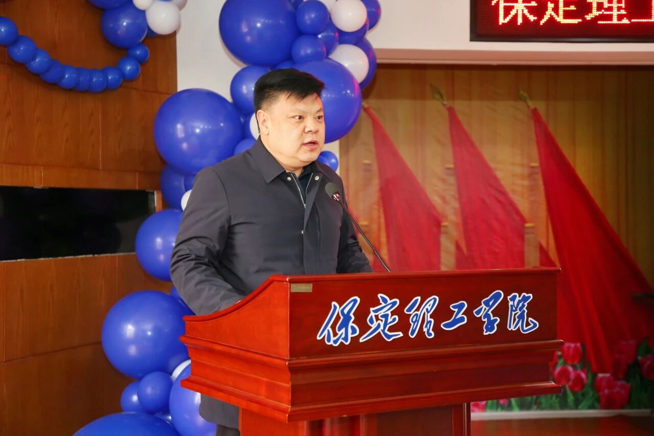 bat365正版唯一官网2026年“寒假归来话成长”家长开放日活动圆满落幕